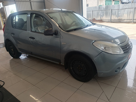 Renault Sandero 1.6 MT (103 л.с.), 2011 Renault Sandero 1.6 MT (103 л.с.), 2011 — купить в Нижнем Новгороде