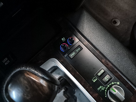 Toyota Land Cruiser 4.5d AT (235 л.с.) 4WD, 2012 — купить в Нижнем Новгороде