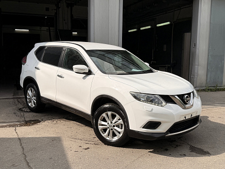 Nissan X-Trail 2.0 CVT (144 л.с.) 4WD, 2015 — купить в Нижнем Новгороде