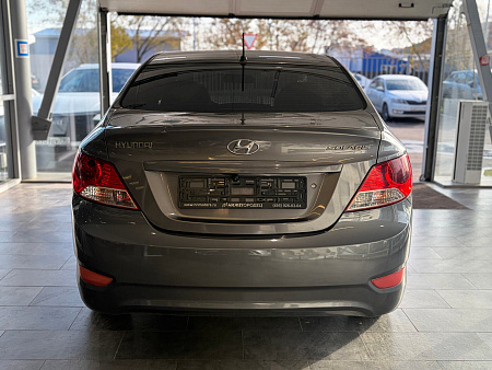 Hyundai Solaris 1.6 MT (123 л.с.), 2011 — купить в Нижнем Новгороде